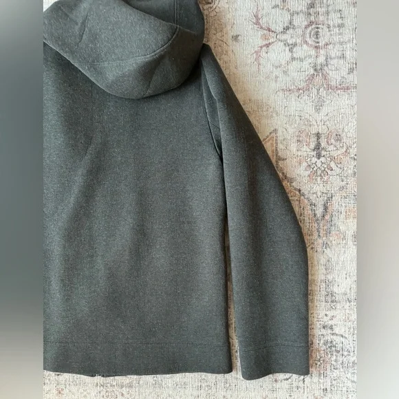 Everlane Street Zip Up Charcoal Grey - Picture 8 of 11